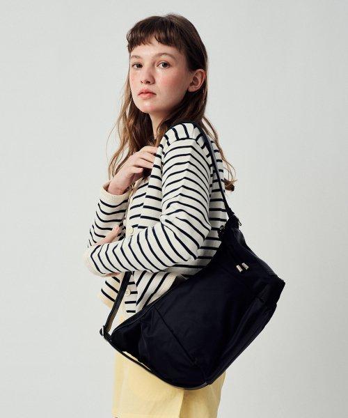 비건가방 포쉬(Poche) 리사이클 나일론 크로스백 Black