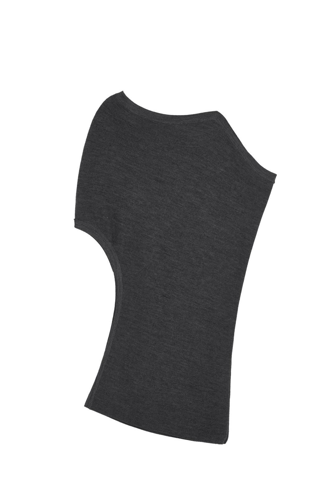 [예약배송 12/19] UNBAL OFF-SHOLDER KNIT (GREY)