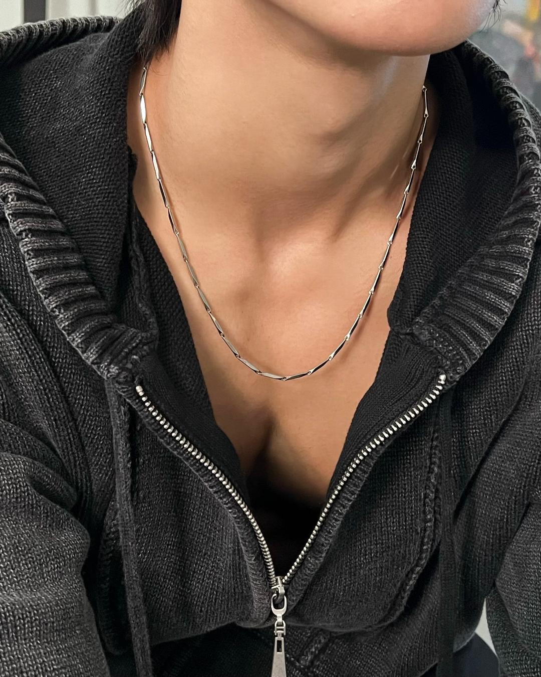 Bambu 언발란스 써지컬 스틸 체인 목걸이