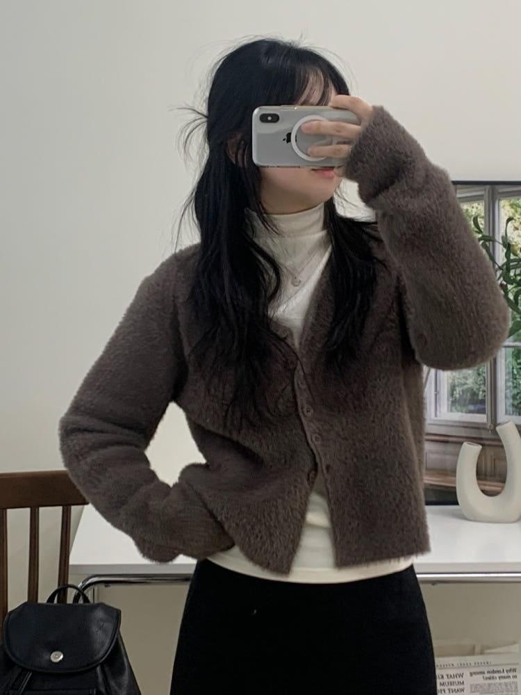 다이브 앙고라 브이넥 단추 긴팔 가디건(브라운)