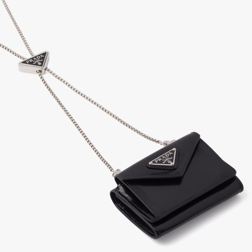 [PRADA] 프라다 브러쉬드 레더 스트랩 카드홀더 블랙 Brushed leather card holder shoulder strap Black 1MR029 ZO6 F0002