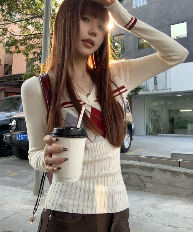 제이드 아가일 브이넥 니트 (3color)