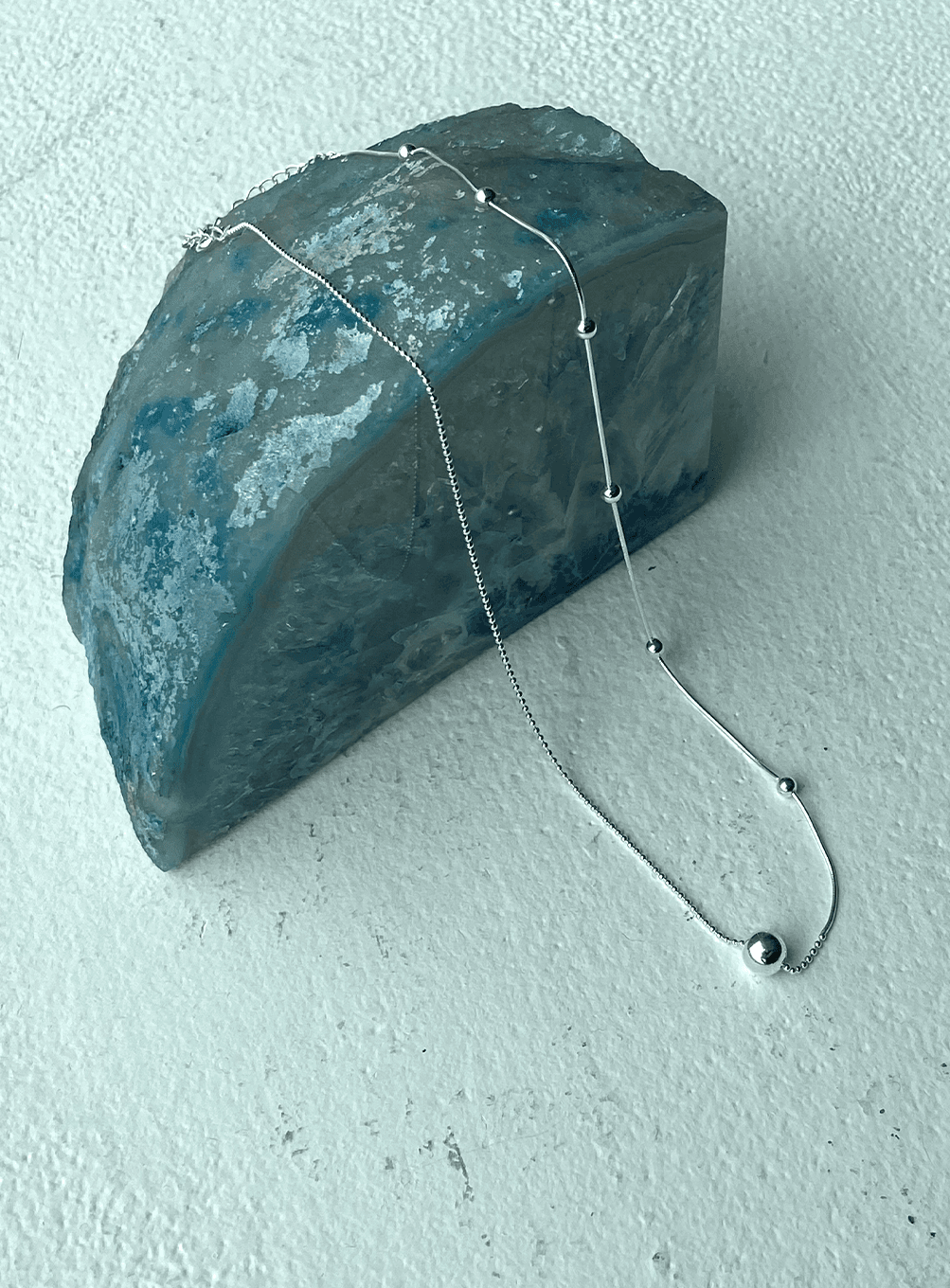 Half ball point necklace