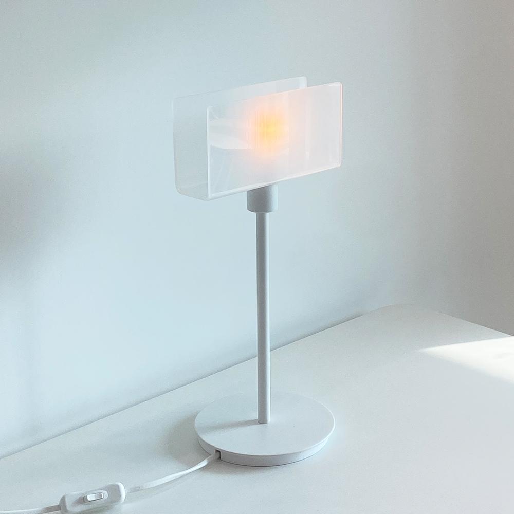 벤트 1 테이블 램프 (acrylic)