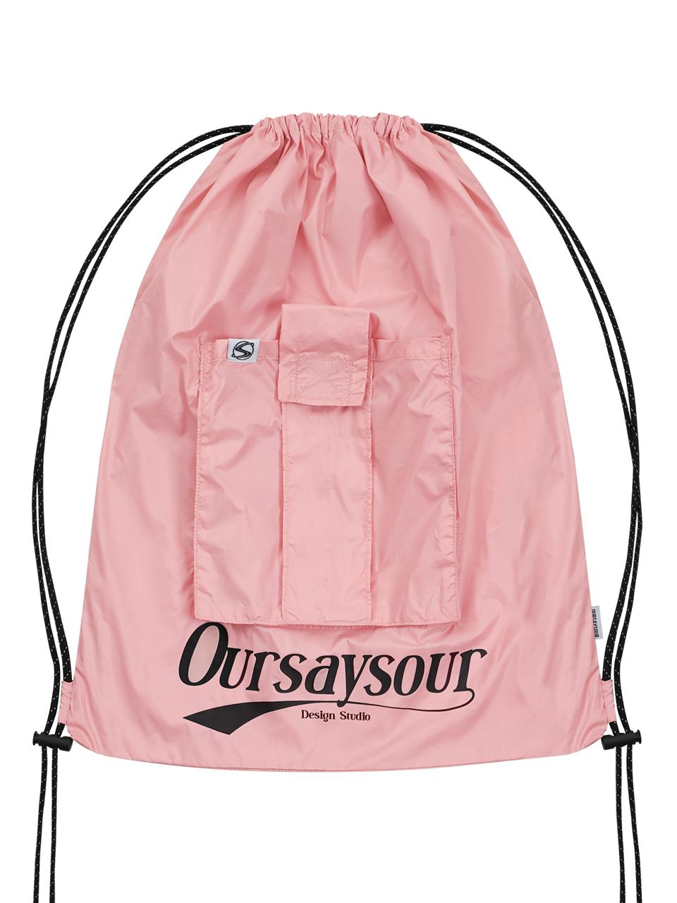 글로시 카고 포켓 스트링 백팩 핑크