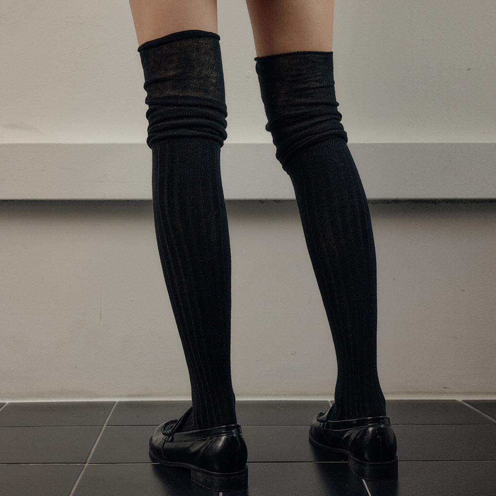 블랙 소프트 오버 니삭스 / BLACK SOFT OVER KNEE SOCKS