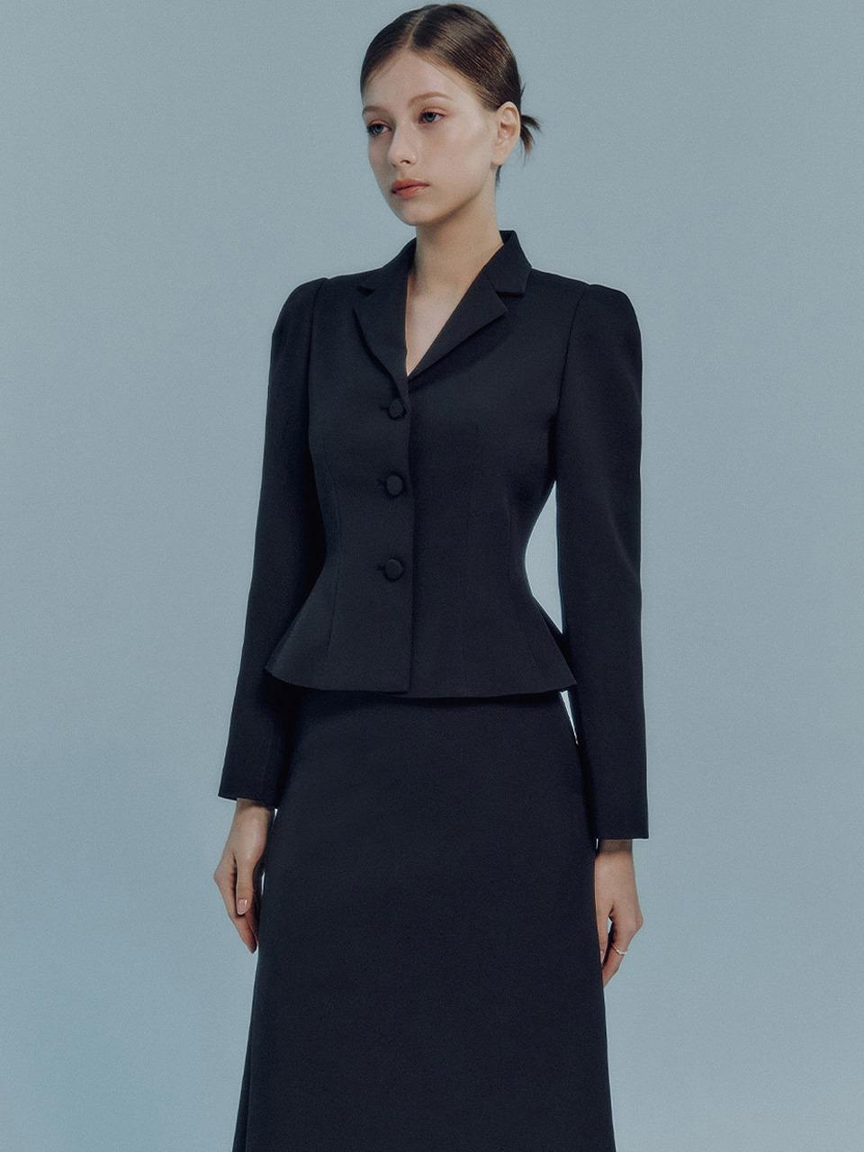 Fitted tailor collar short jacket