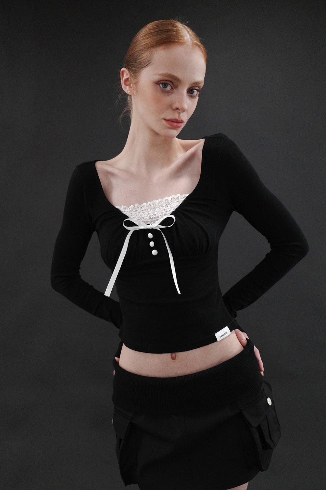 [1st Pre-order] ALICE BUTTON TOP (BK) 9/26~ 결제순 발송