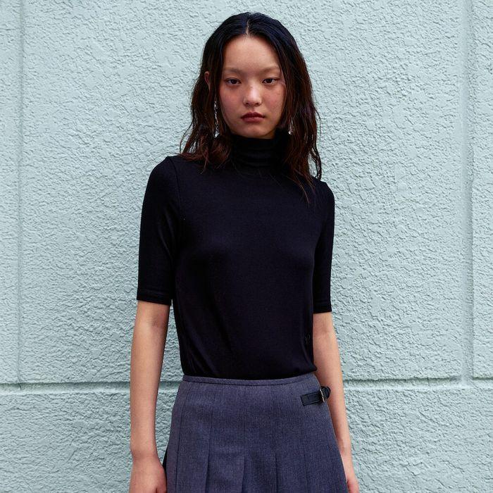 Essential Half Sleeve Turtleneck TShirt  Black (KE4840M065)
