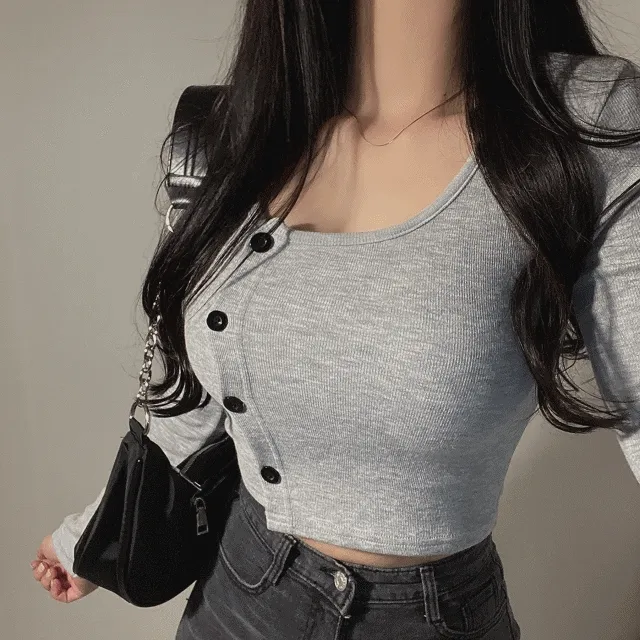 [ 핏보장/만족도우수] 몸매좋아보여 옆라인 단추 크롭 니트 가디건 2color