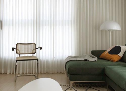 soft inner curtain