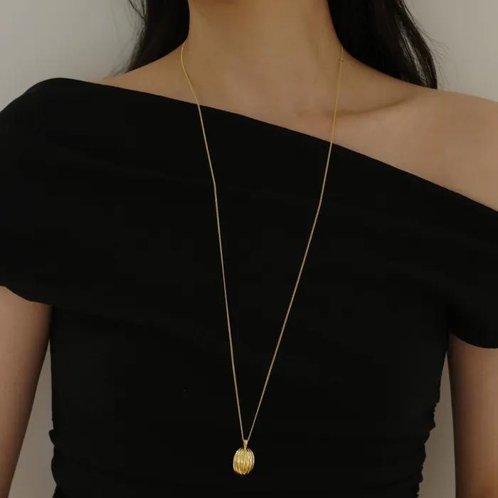 Orb long Necklace (gold)