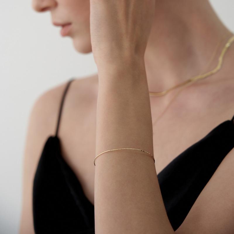 슬림 텍스쳐 뱅글 팔찌