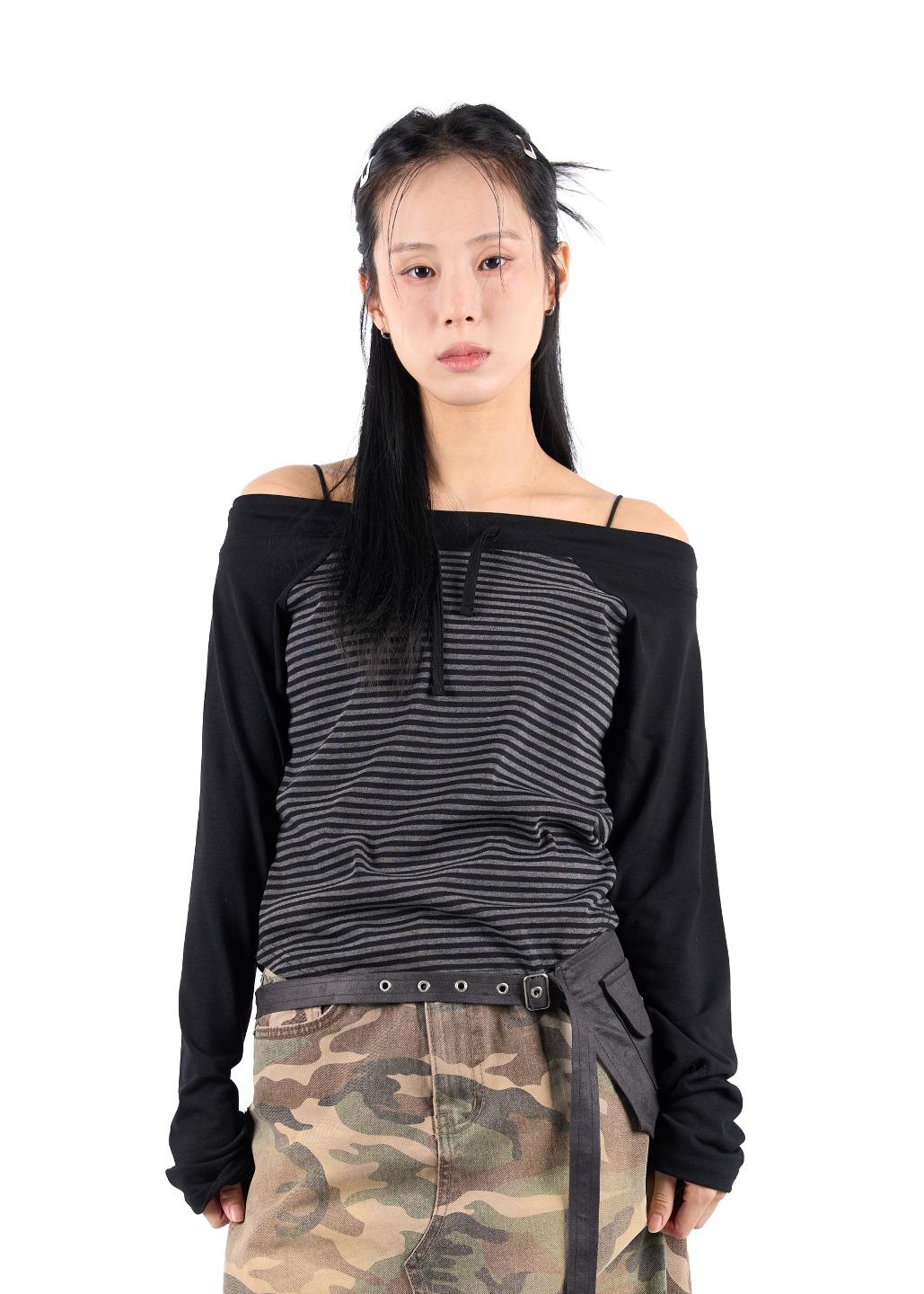 릿킴 ILLY OFF SHOULDER TEE