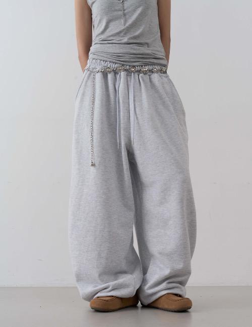 로웨어 mild ballon jogger pants