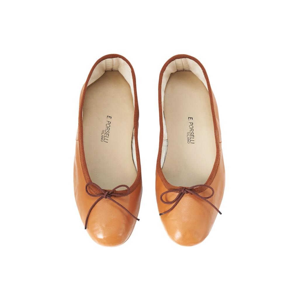 포셀리 레더 플랫 (탠)