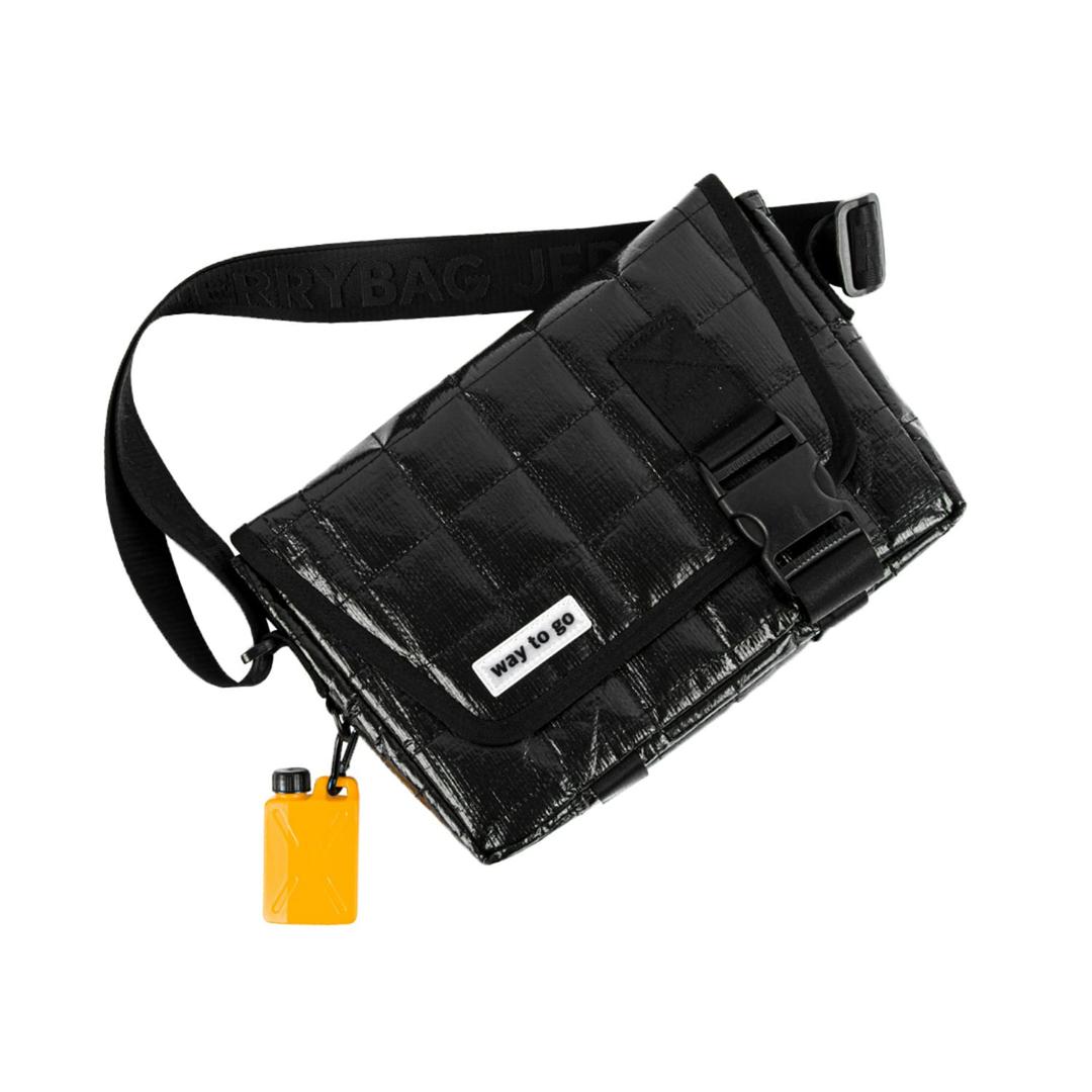 Tarpaulin Quilted Messenger Bag Black