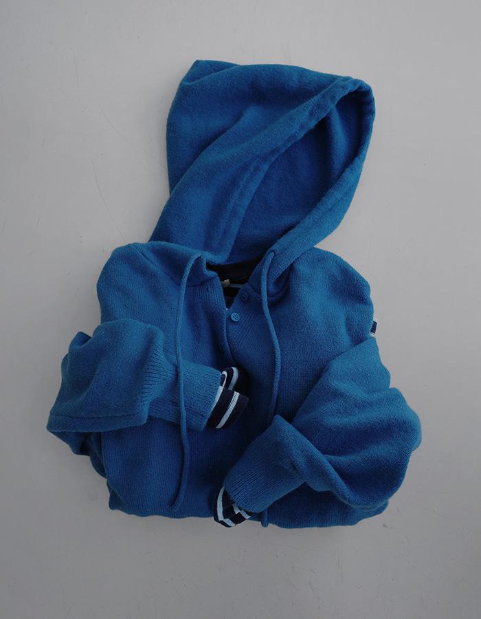 [by LAROOM] 니코후드니트