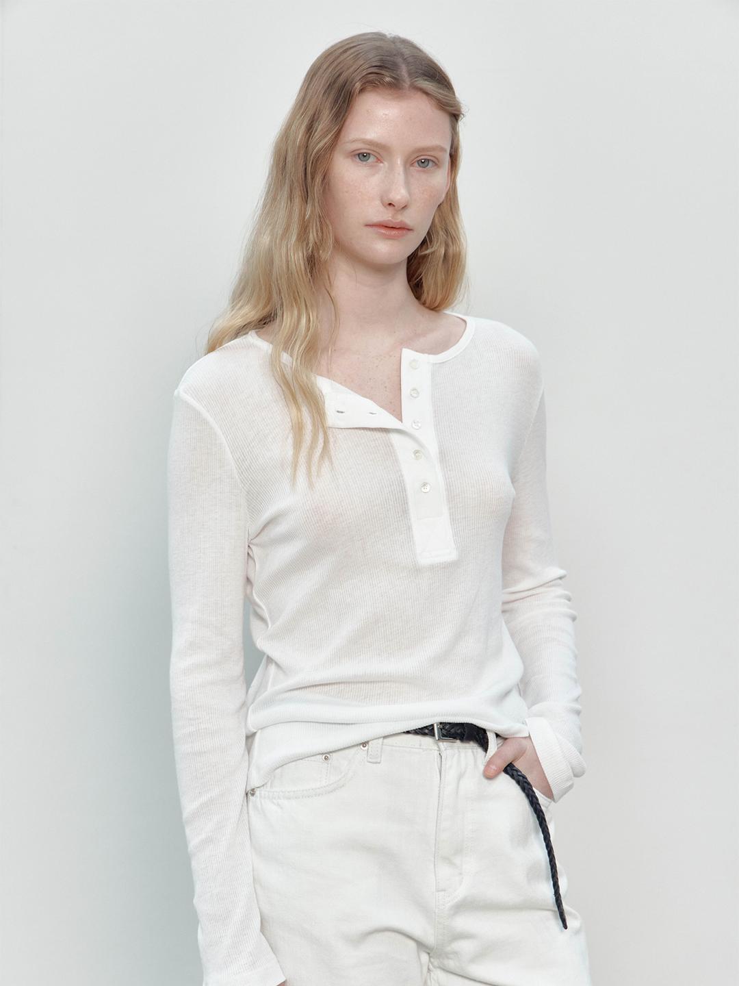 ESSENTIAL HENRYNECK LONG SLEEVE (WHITE)