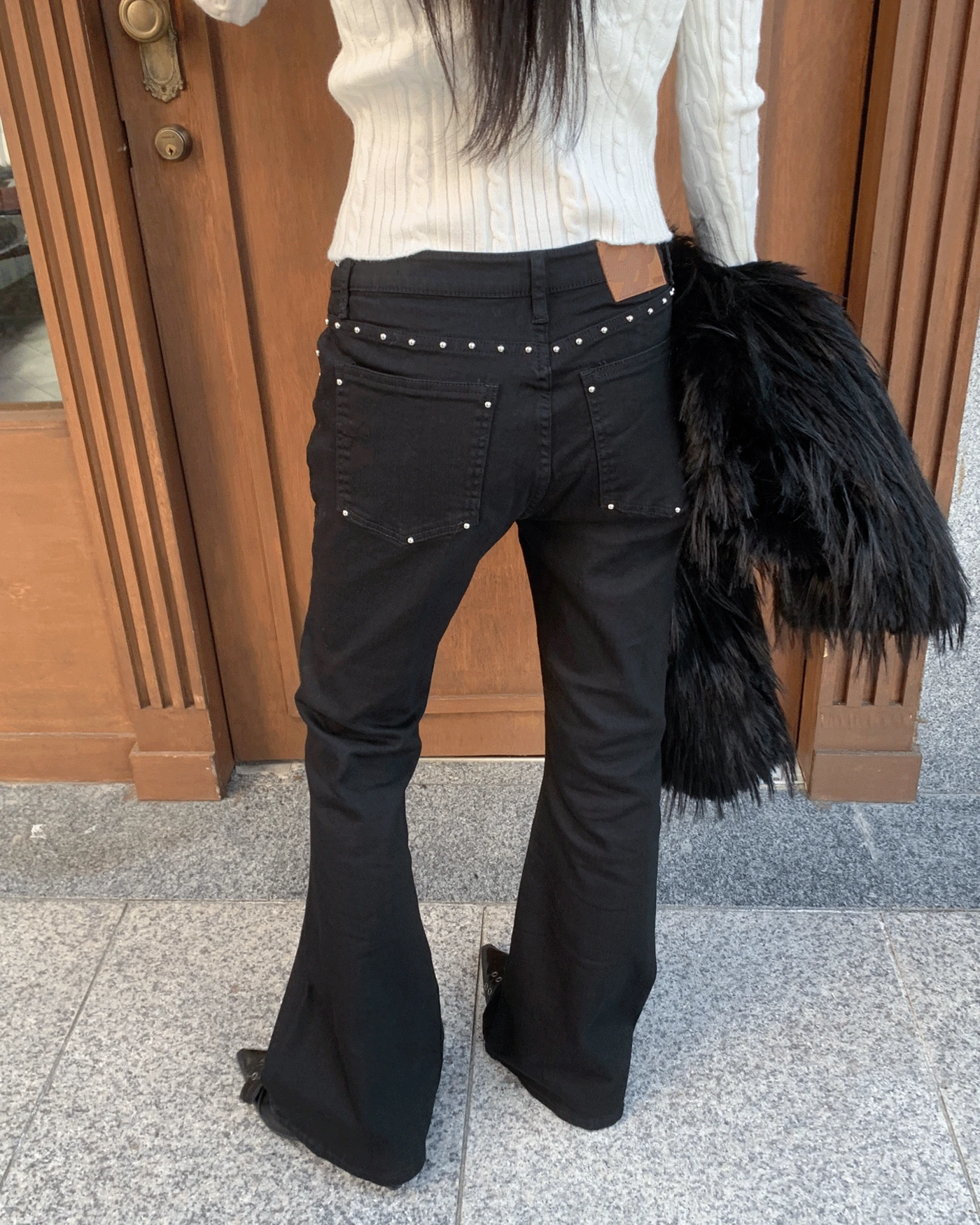 Dustline 스터드 웨스턴 부츠컷 롱 팬츠 (Black)