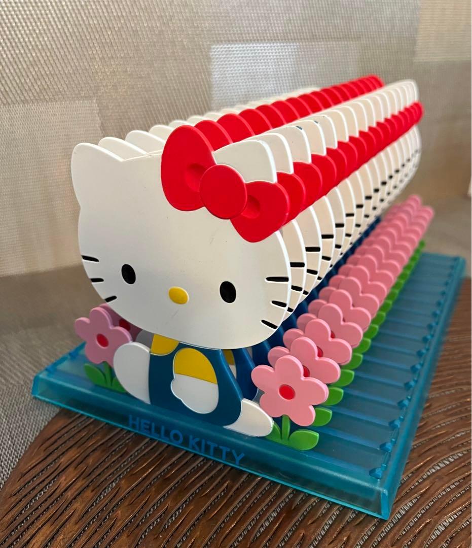 サンリオ ハローキティCDラック