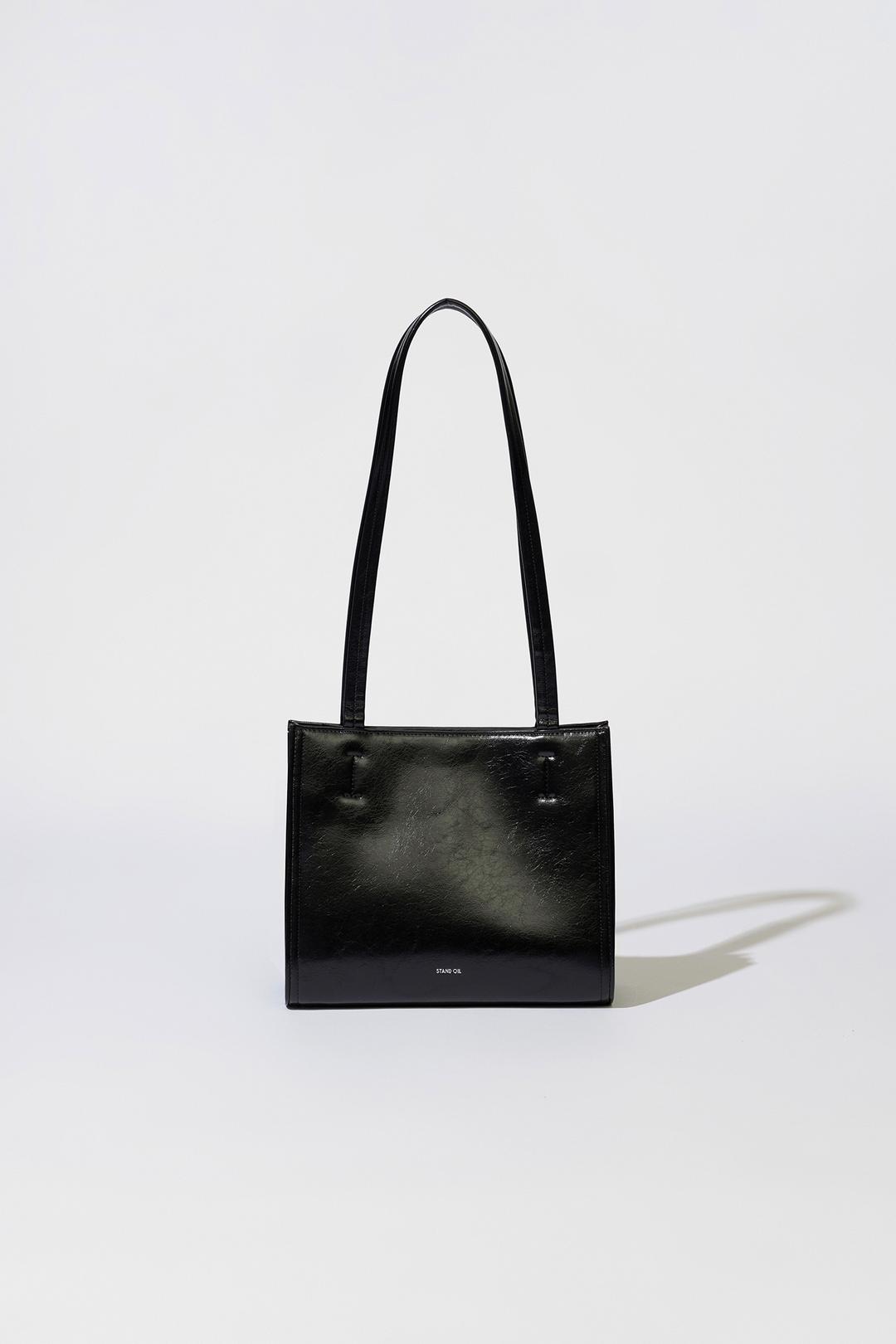 Oblong bag Mini · 오블롱백 미니 / 블랙
