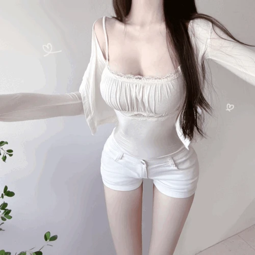 [🩵청순섹시 추구미라면..🌸🩵] 로히 가슴셔링 레이스 끈나시 나시가디건세트 (순느소장✔)