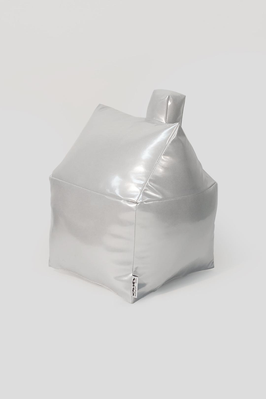 House cushion in Silver