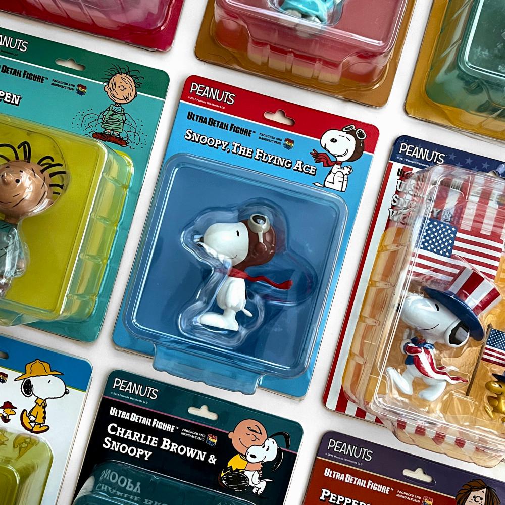피너츠 스누피 UDF 울트라 디테일 피규어 A타입