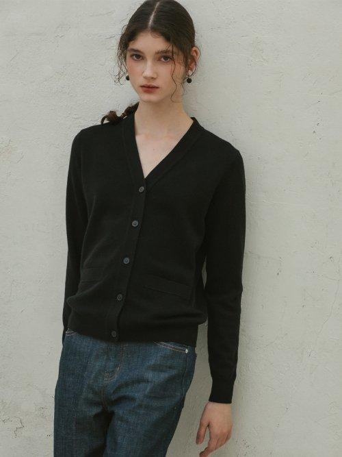 [ESSENTIAL] V-NECK CARDIGAN - BLACK