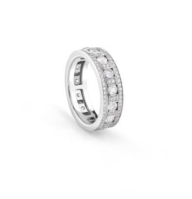 화이트 골드 앤 다이아몬드 링 (5.7 mm.)