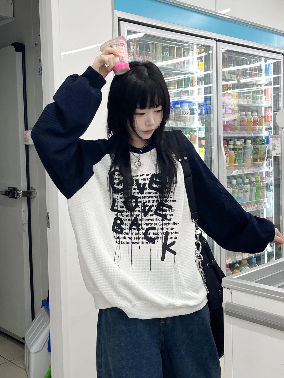 히니츠키 남녀공용 시노 나그랑 와플 맨투맨(2color)