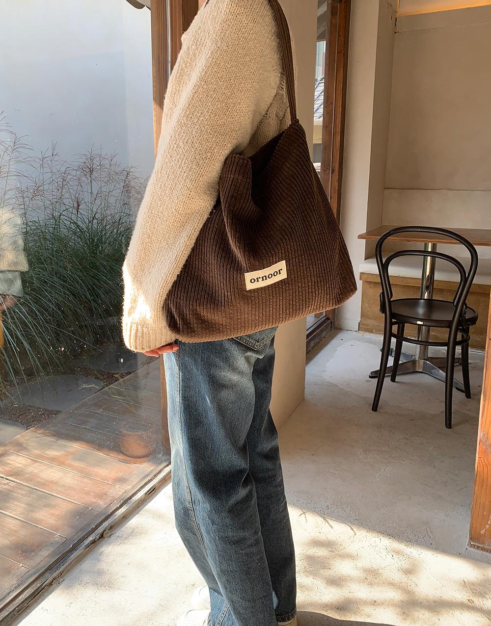 오르누르 코듀로이 숄더 에코백