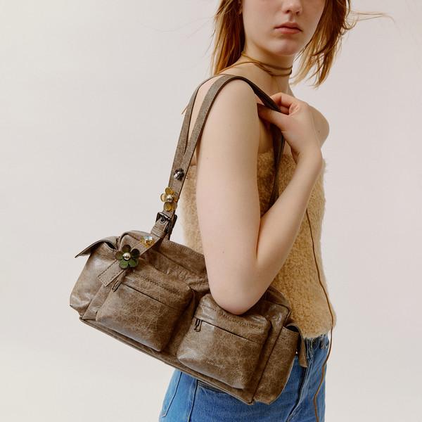 포켓 유틸리티백 pocket utility bag M savage coffeemilk