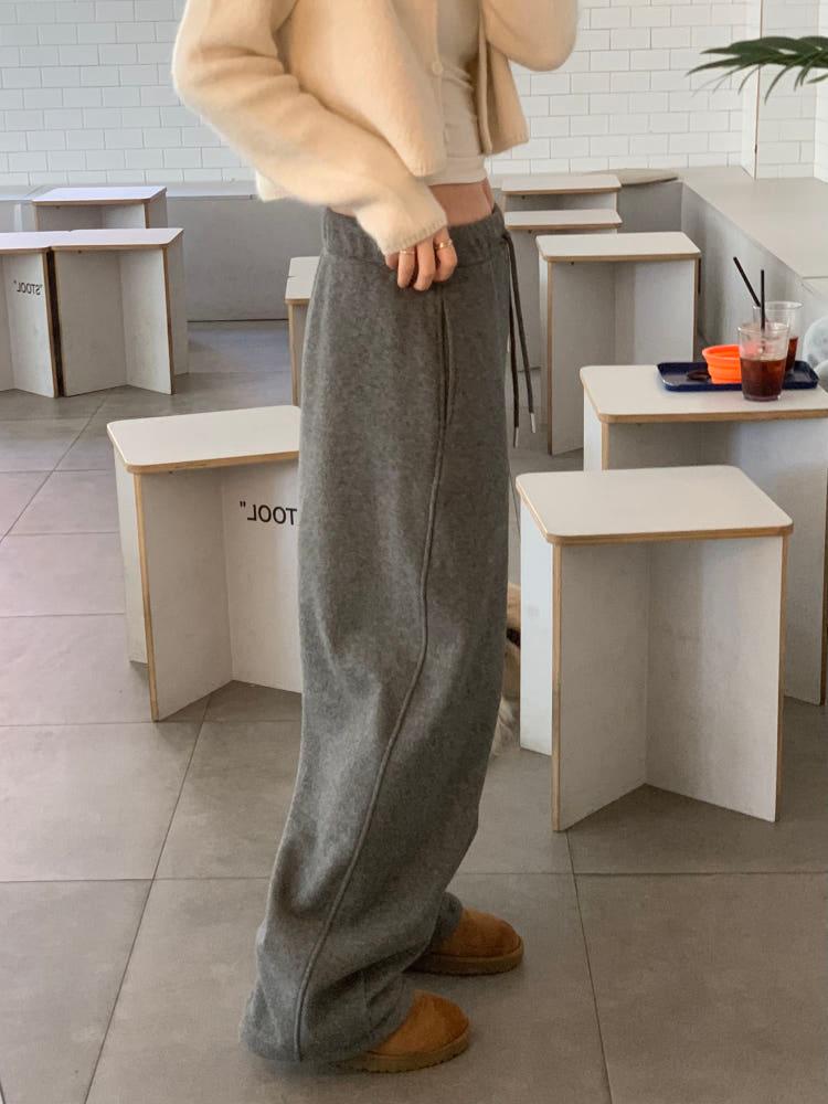 SEEAS 윈터 울 이지팬츠(one color) 겨울바지 겨울슬랙스 조거팬츠 울조거 모직팬츠 울추리닝