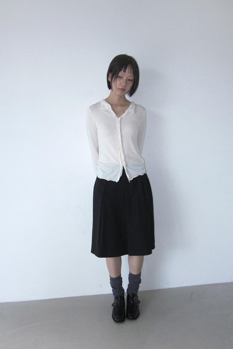 베르크서울 WAVE FRILL COLLAR TEE