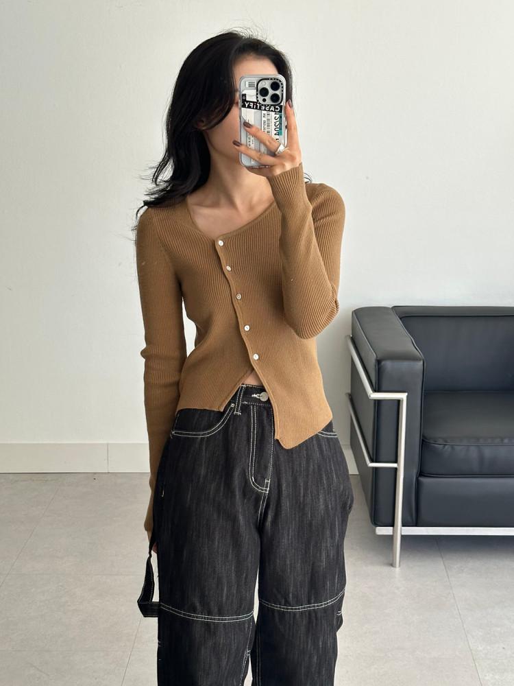 모모 사선 자개 단추 가디건(7color)