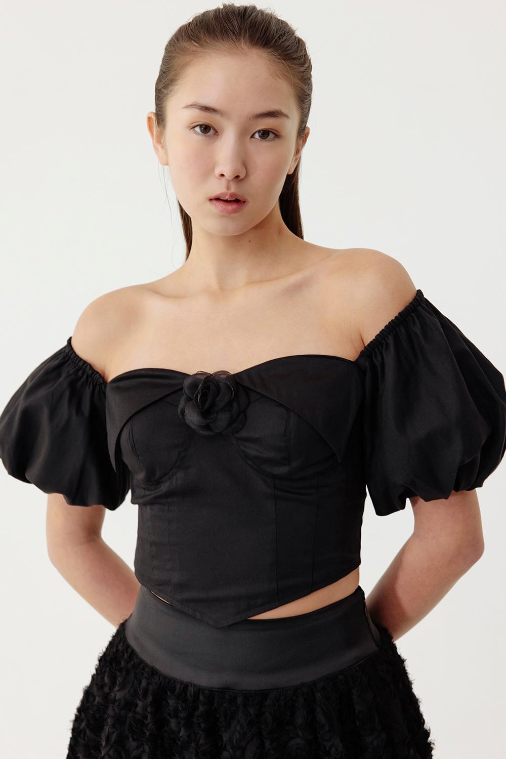 [3/4 예약배송] ROSY PUFF BLOUSE_TT4S104BK