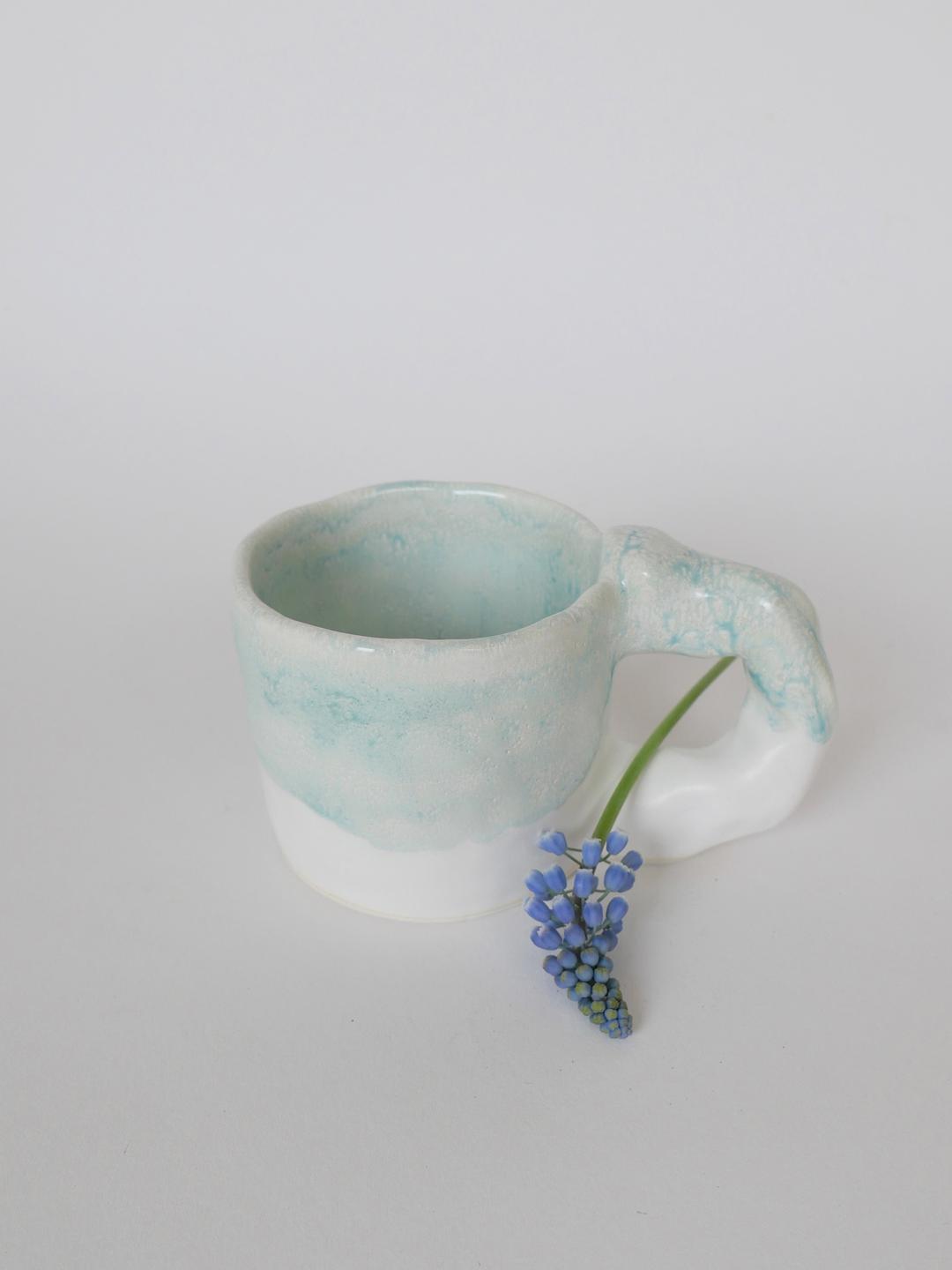 witty mugcup - baby blue