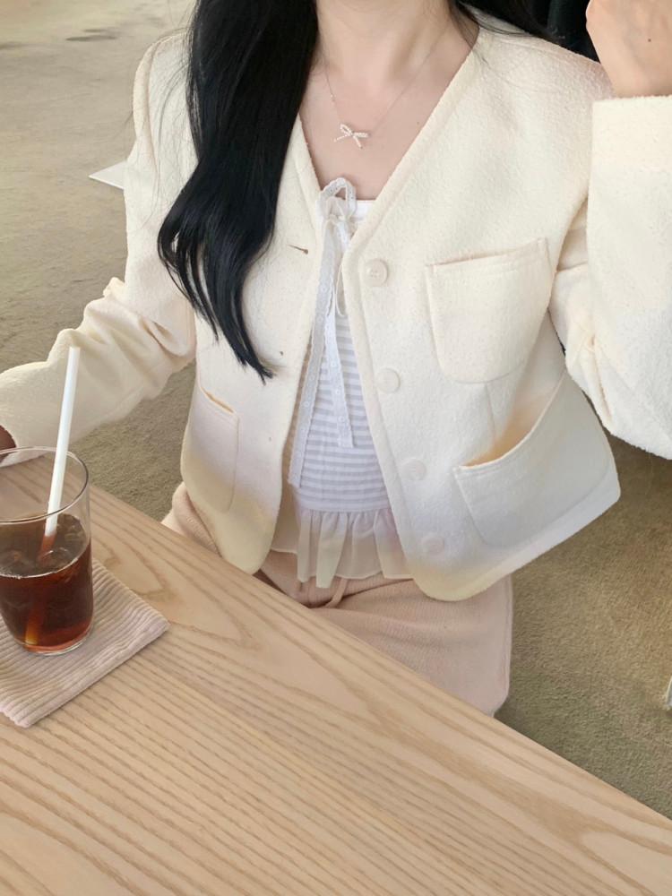 [바로배송] 오브리 브이넥 트위드 자켓 봄 여성 페미닌룩 : 나비드 Navid