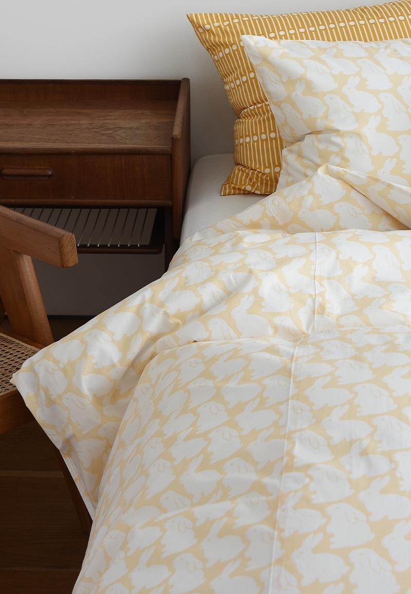 Little Apricot Bunnies Duvet Cover 리틀 아프리콧 버니즈 이불 커버