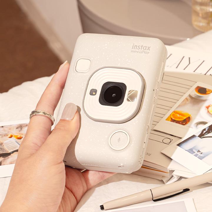 인스탁스 NEW 미니 리플레이 (C타입) + 키트 (투명케이스 & DIY 비즈스트랩)