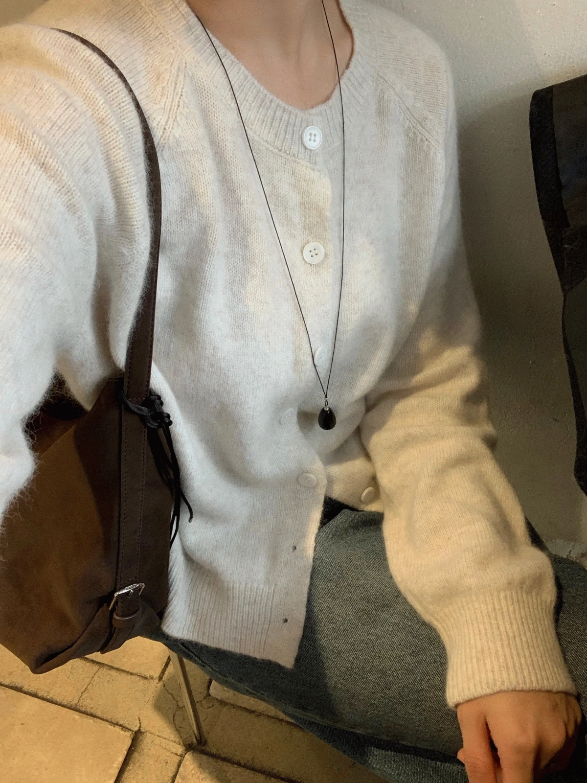 파우더 울 가디건