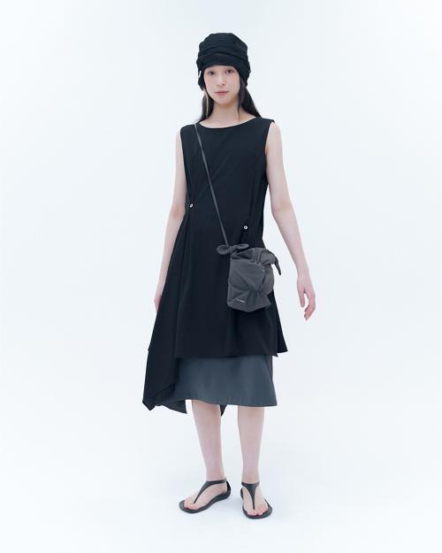 Billow sheer sleeveless one piece BLACK