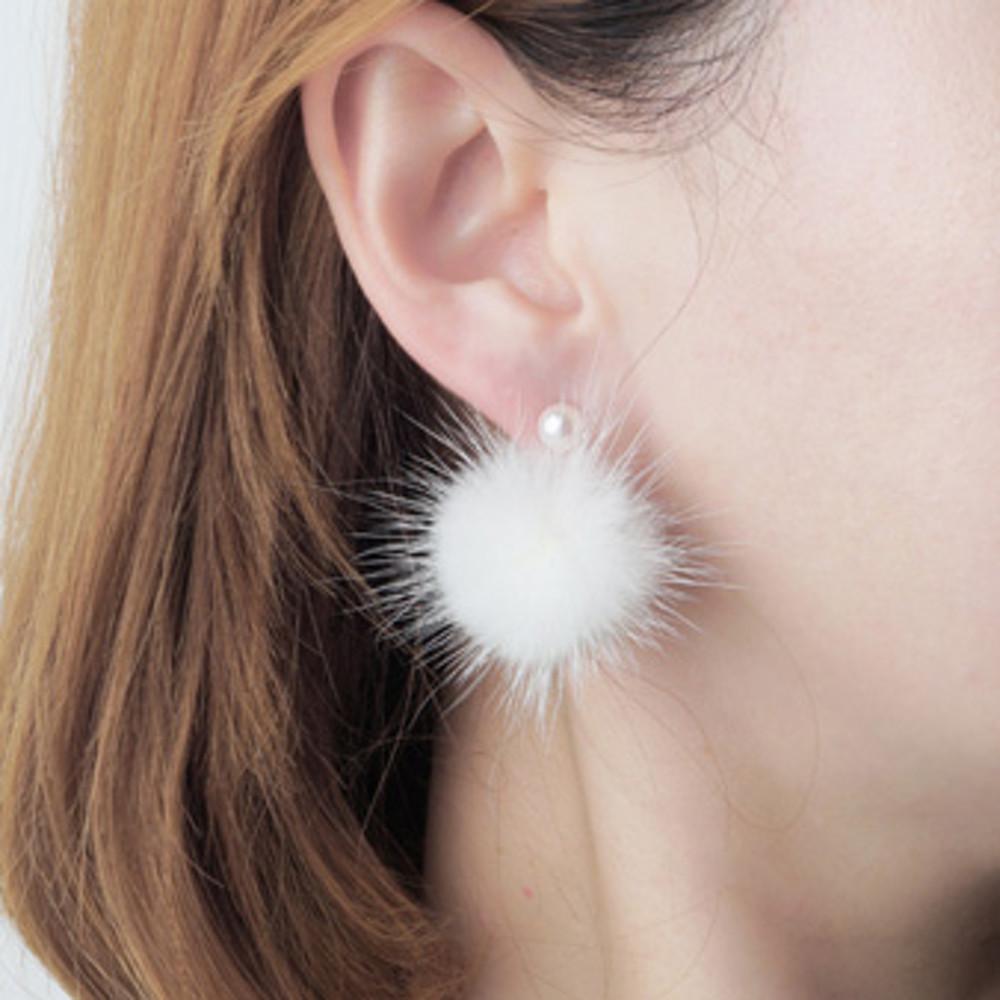 밍크 폼폼이 귀걸이(귀찌가능)