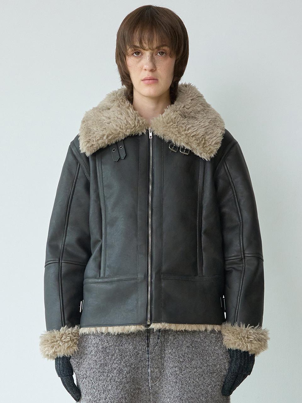 Fluffy Fur Shearling Jacket [Black]