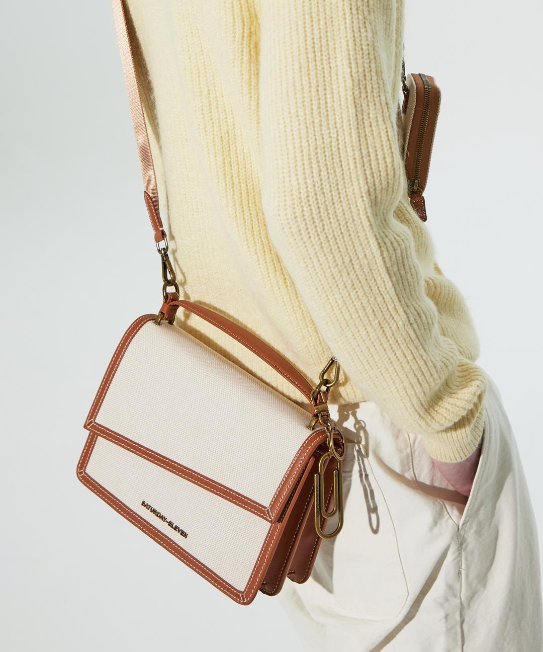 NO.43 HANDLE CROSS BODY BAG _ BROWN IVORY