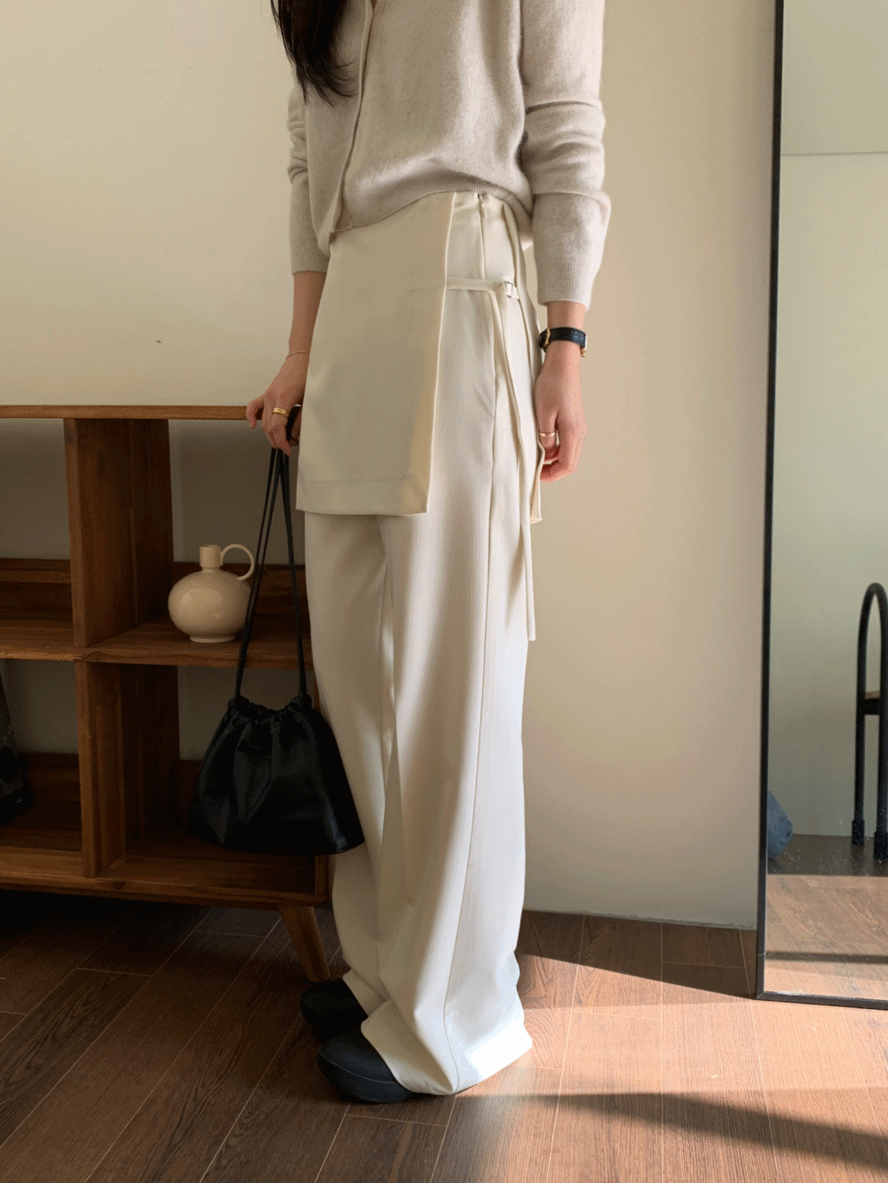 메르니 랩 스커트 슬랙스 팬츠_Mereenie pants