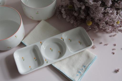 쁘띠튤립 세칸 나눔접시