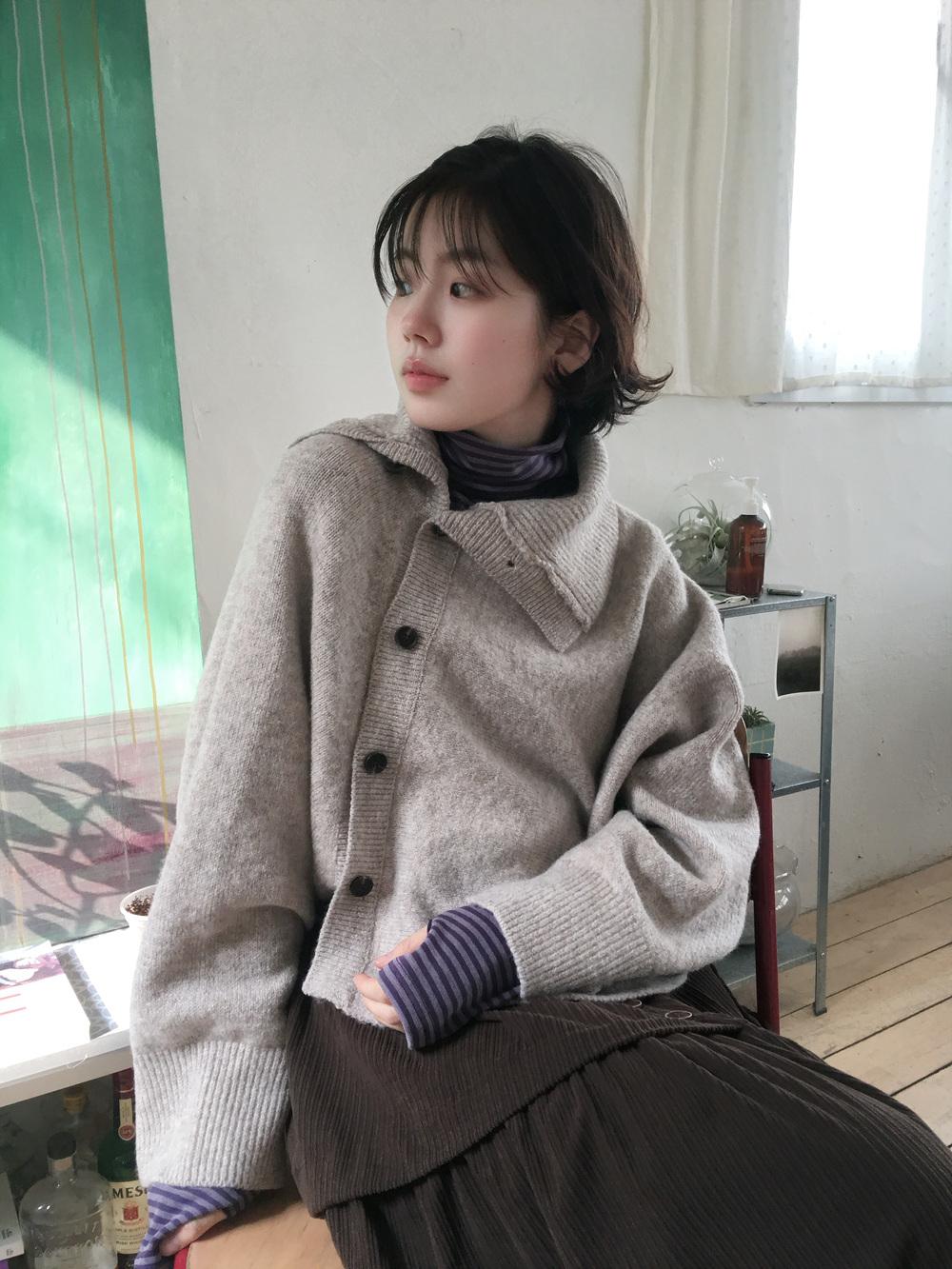 러브앤드팝 큐트 망토 크롭니트가디건